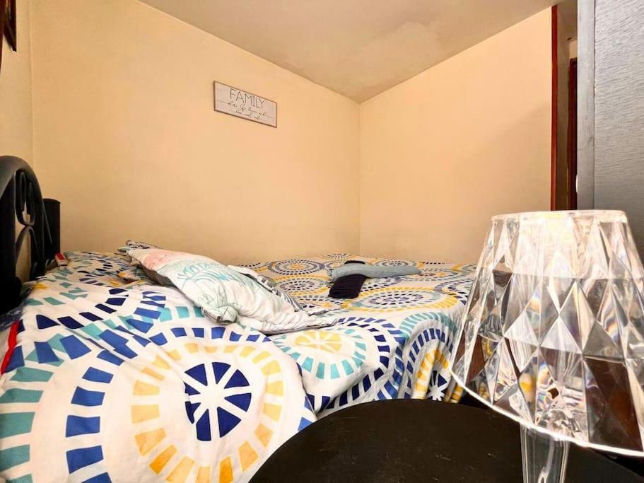 Acogedor Apartamento en zona residencial con vista a la ciudad Wi-Fi 350 Mbps