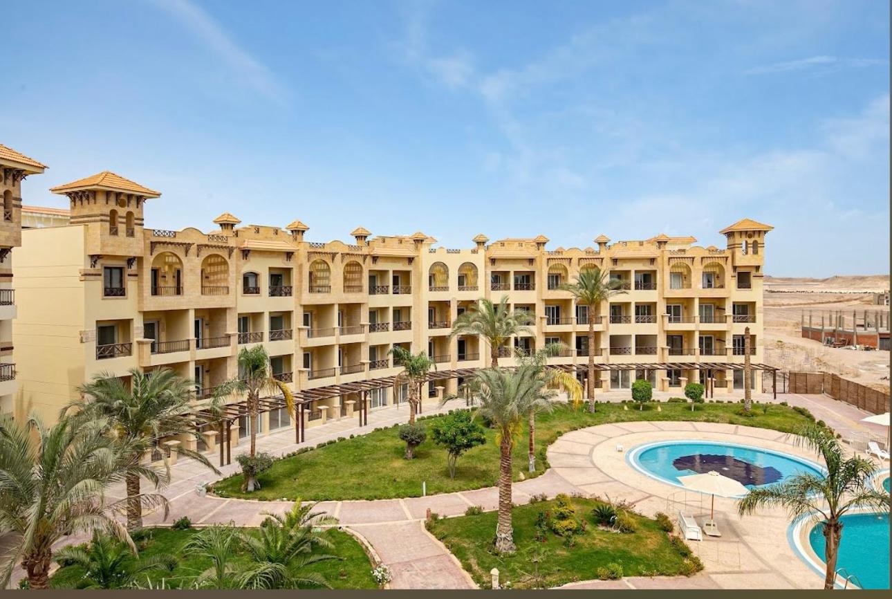 Sahl hasheesh Al saraya resort