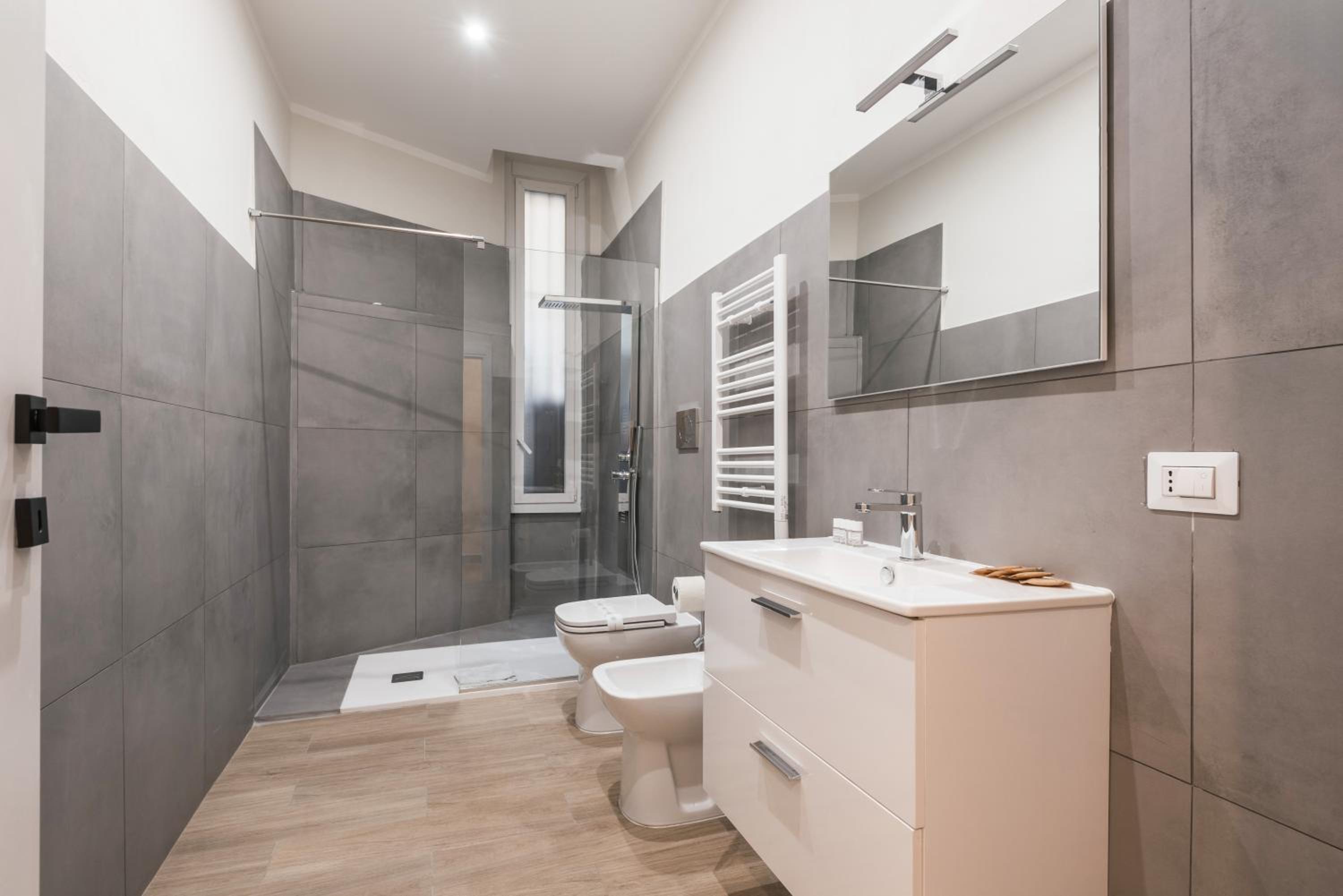 C1 Top Class Apartments, 2 camere delux, max 6 persone distante 15 minuti a piedi da Fontana di Trevi