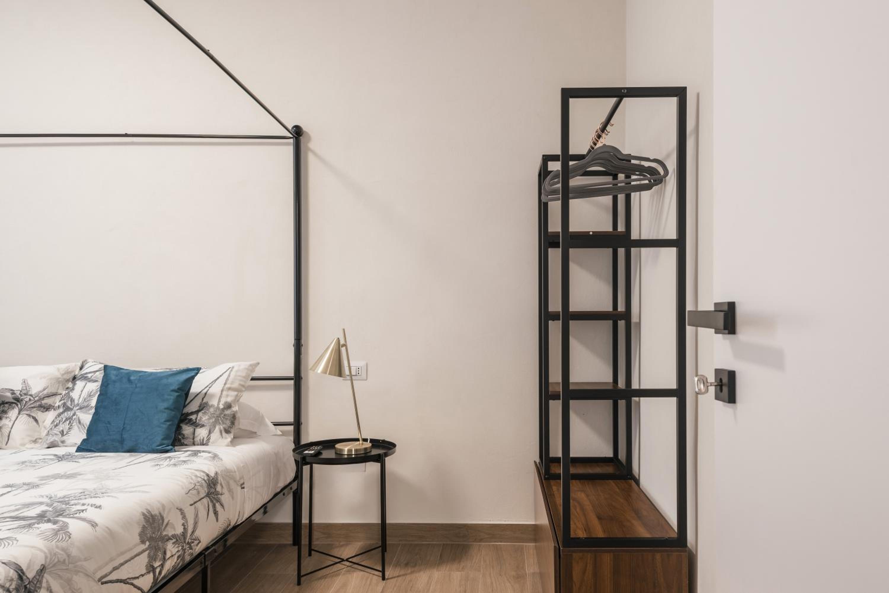 C1 Top Class Apartments, 2 camere delux, max 6 persone distante 15 minuti a piedi da Fontana di Trevi