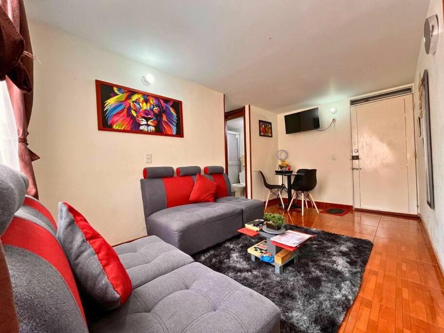 Acogedor Apartamento en zona residencial con vista a la ciudad Wi-Fi 350 Mbps