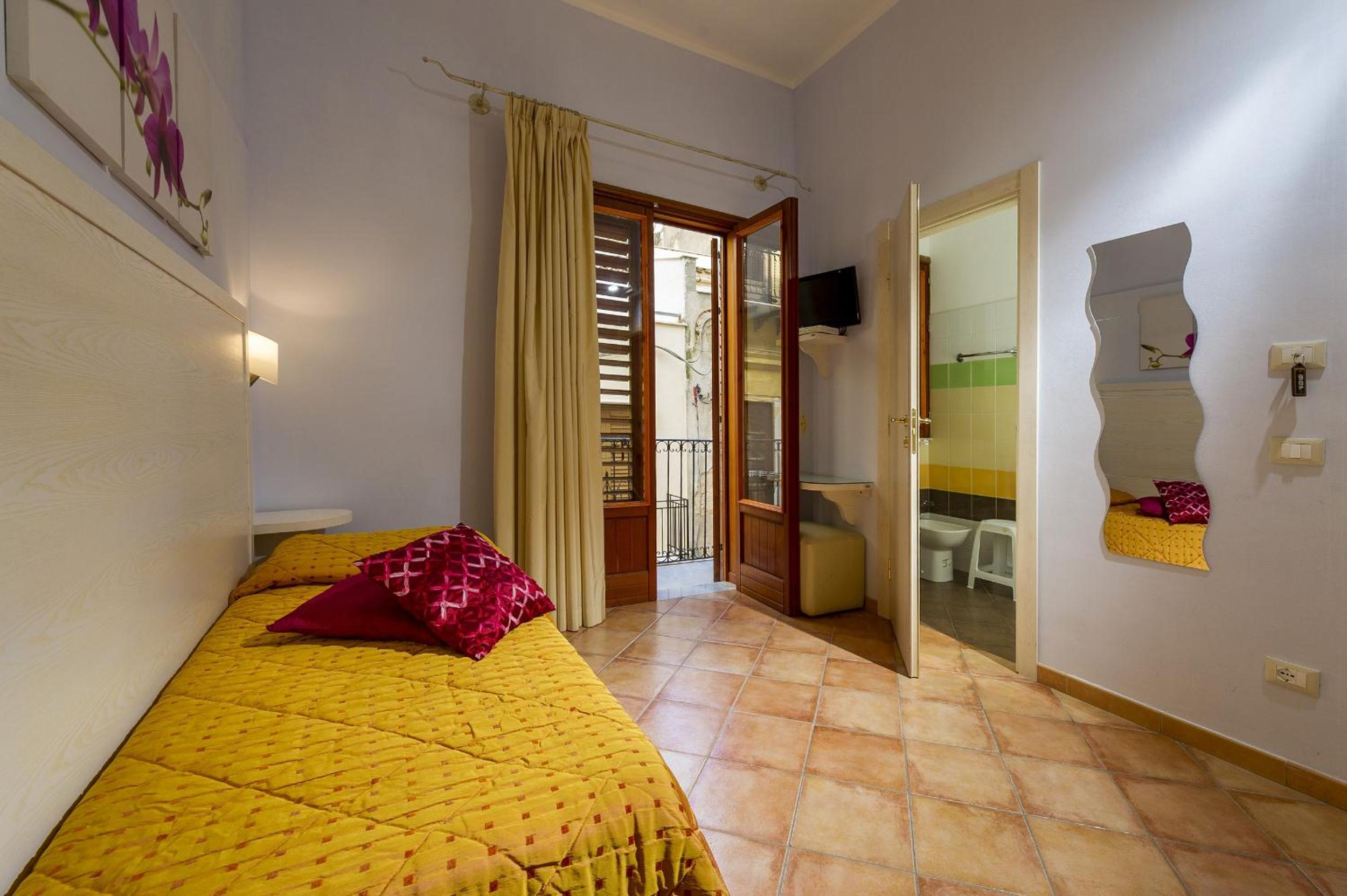 Badia Rooms & Breakfast
