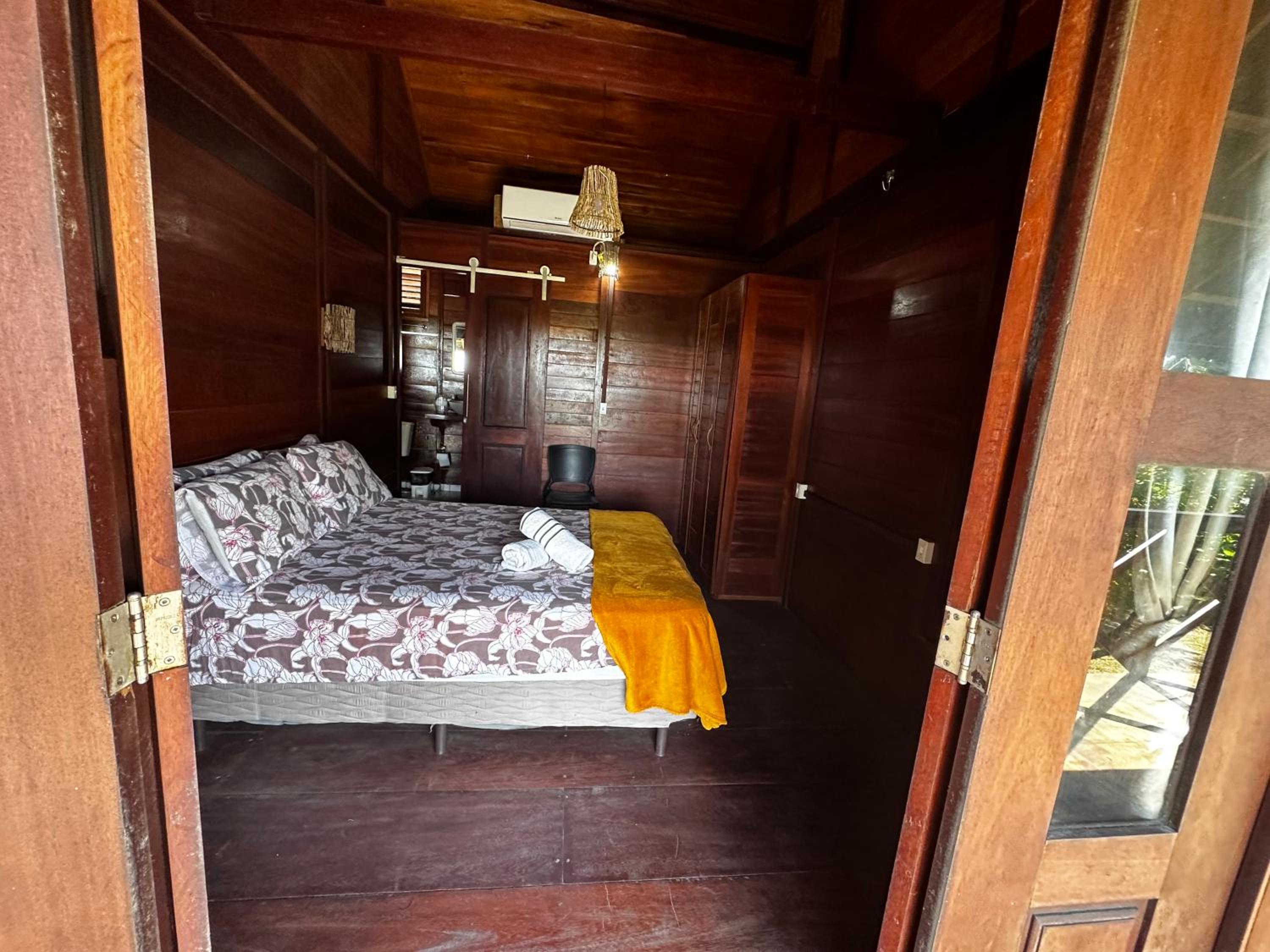 Atins Bangalôs Pé na Areia