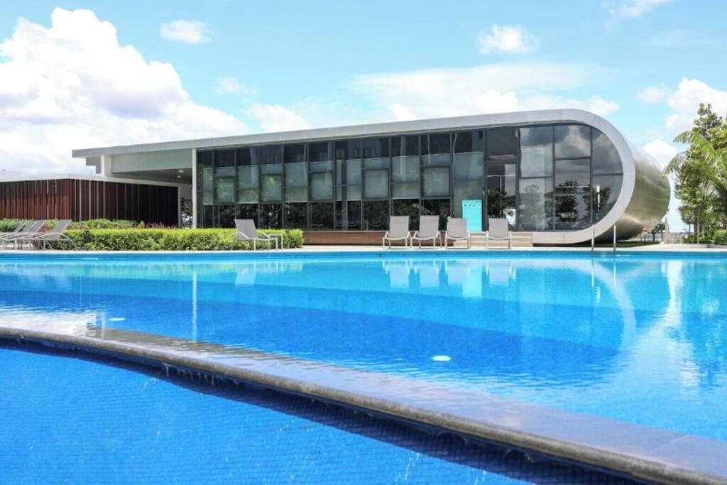 Splashmania Gamuda Cove Homestay KLIA Dengkil photo 6