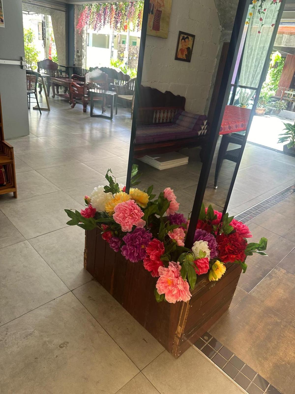 SawasdeeCiao Patong Guesthouse