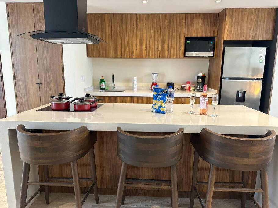 Luxury 2 Bdr Villa - La Veleta view 2