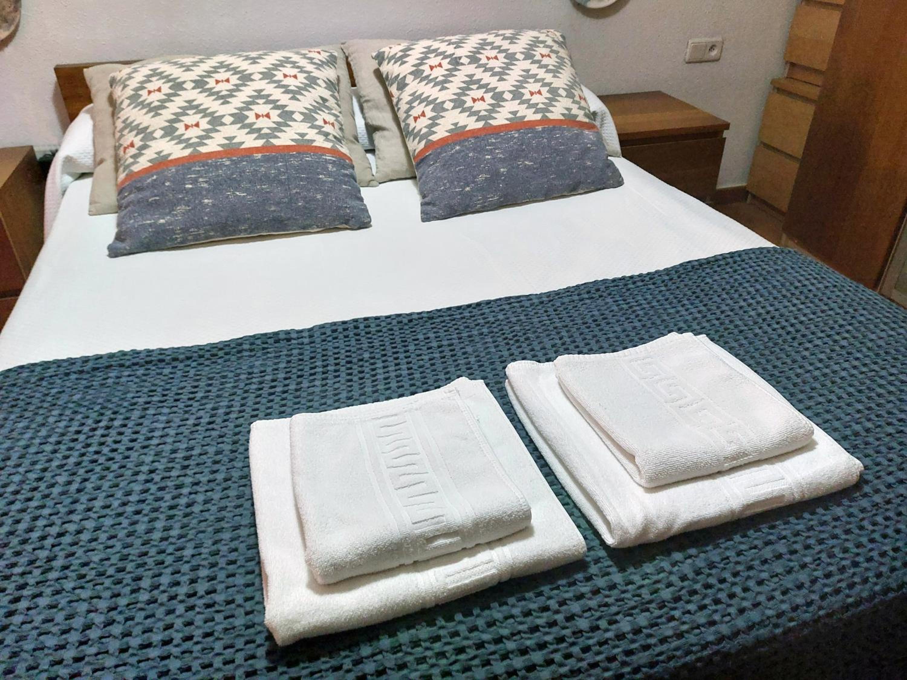 Apartamentos San Salvador Parking Gratis AT-BA-00338