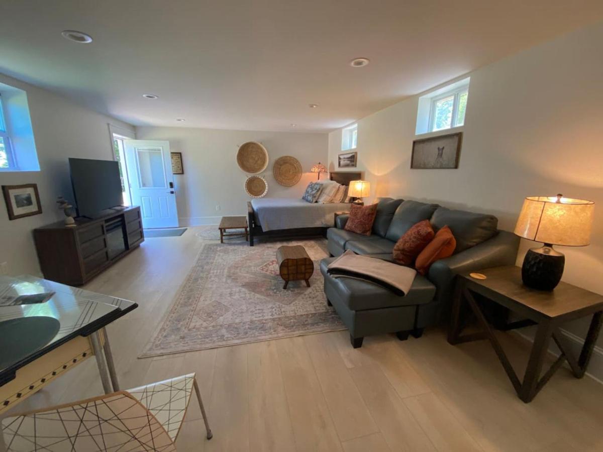 The Bears Den at La Soledad - Property Image 4