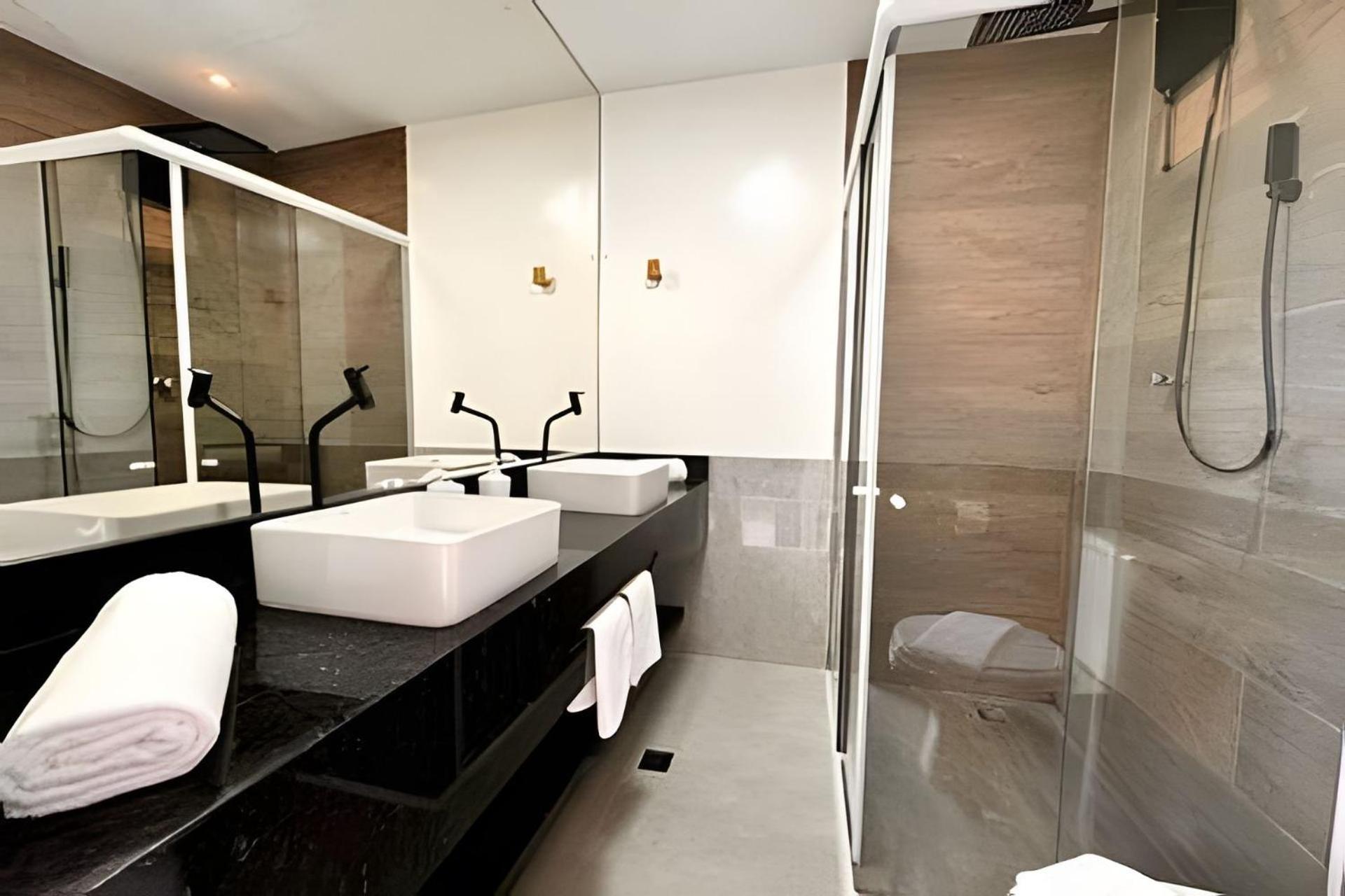 Apartamentos e Suítes na Praia