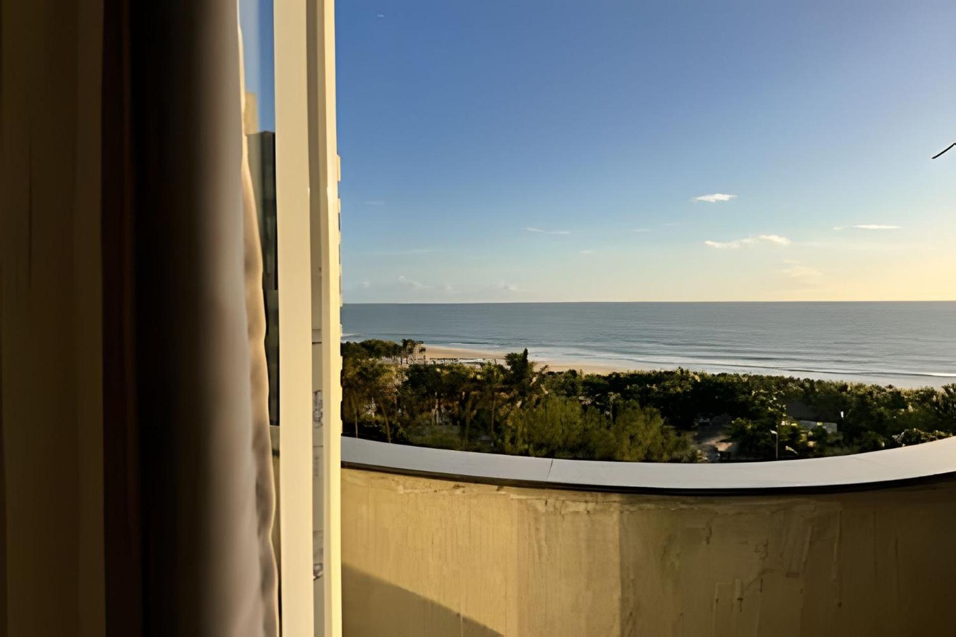 Apartamentos e Suítes na Praia