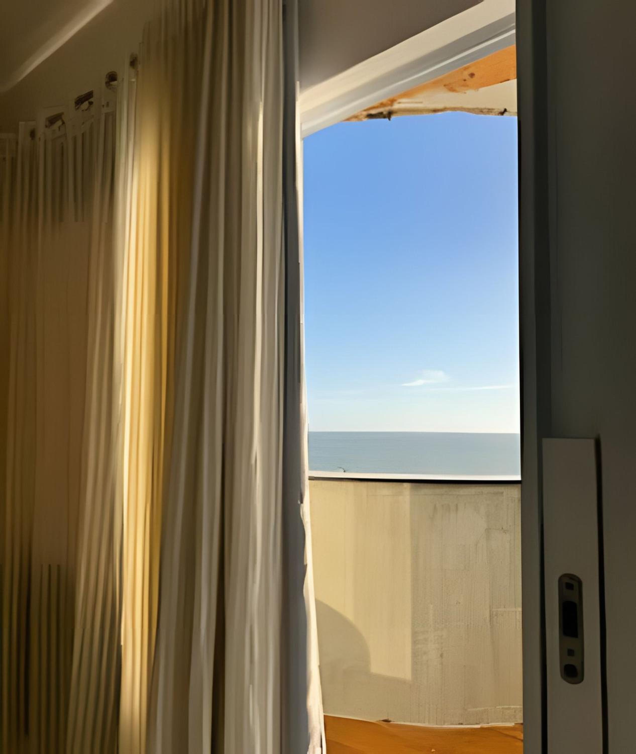 Apartamentos e Suítes na Praia