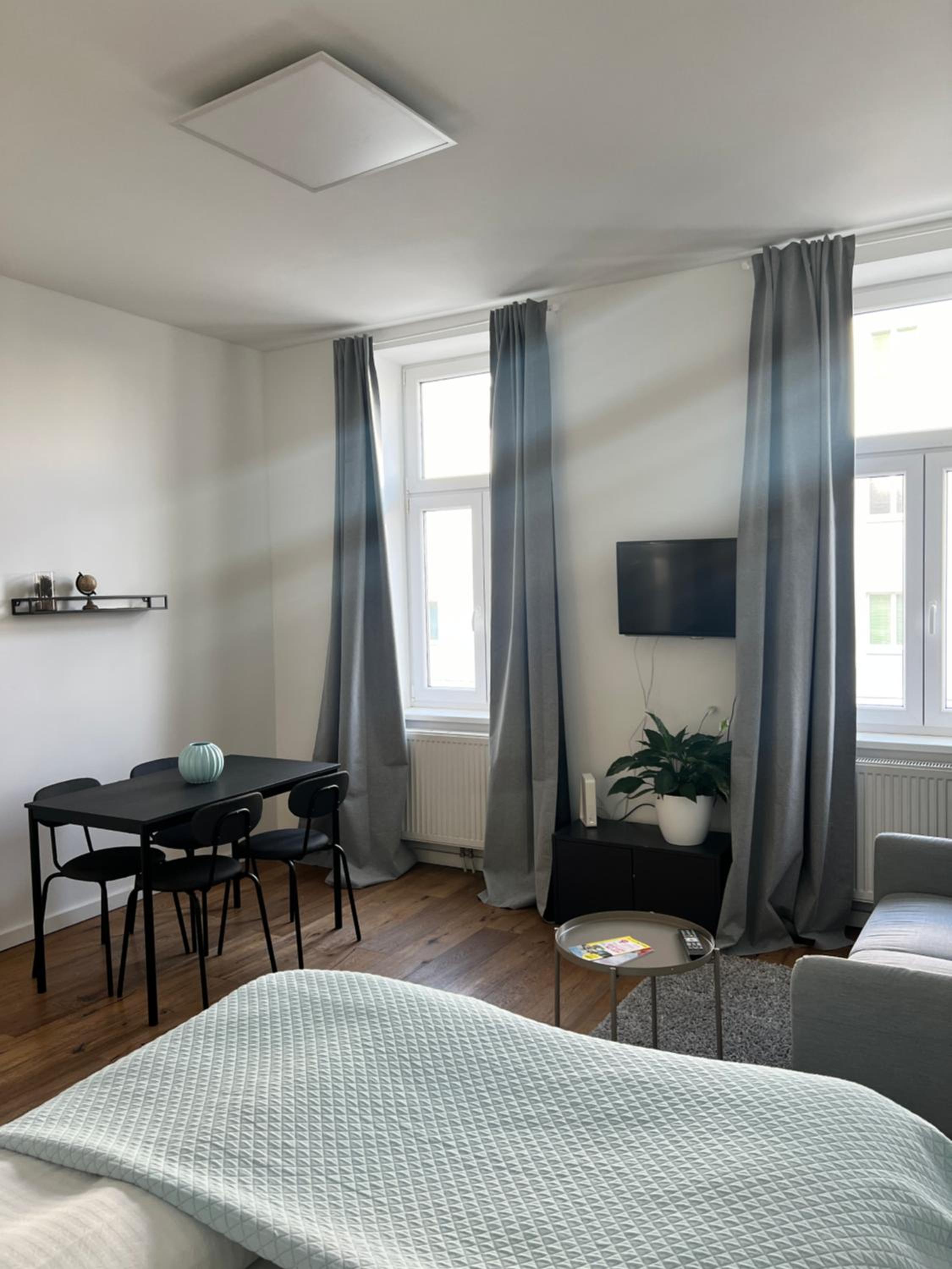 DOWA Apartments