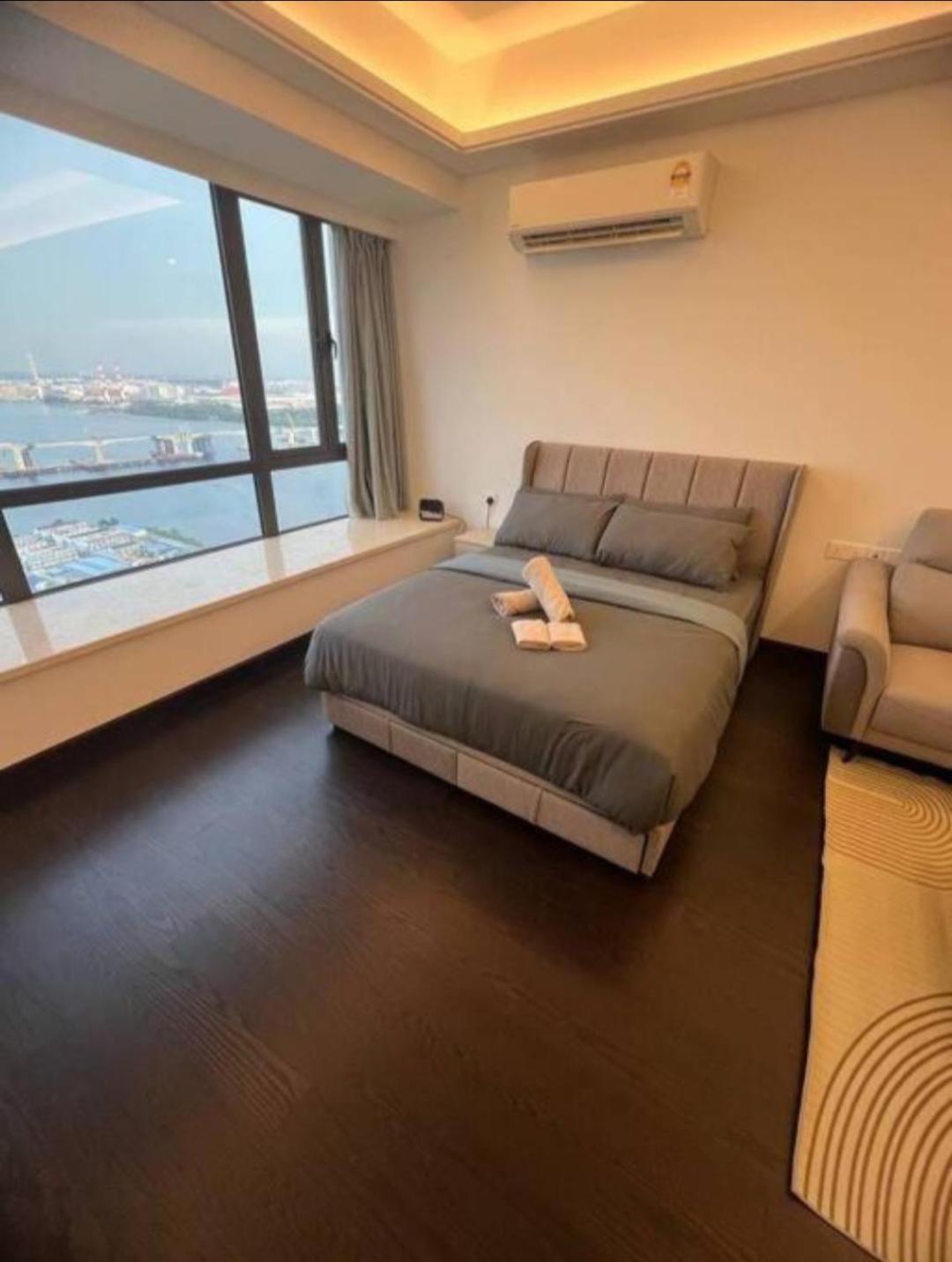 R&F Princess Cove Seaview Highfloor Studio by Studio888