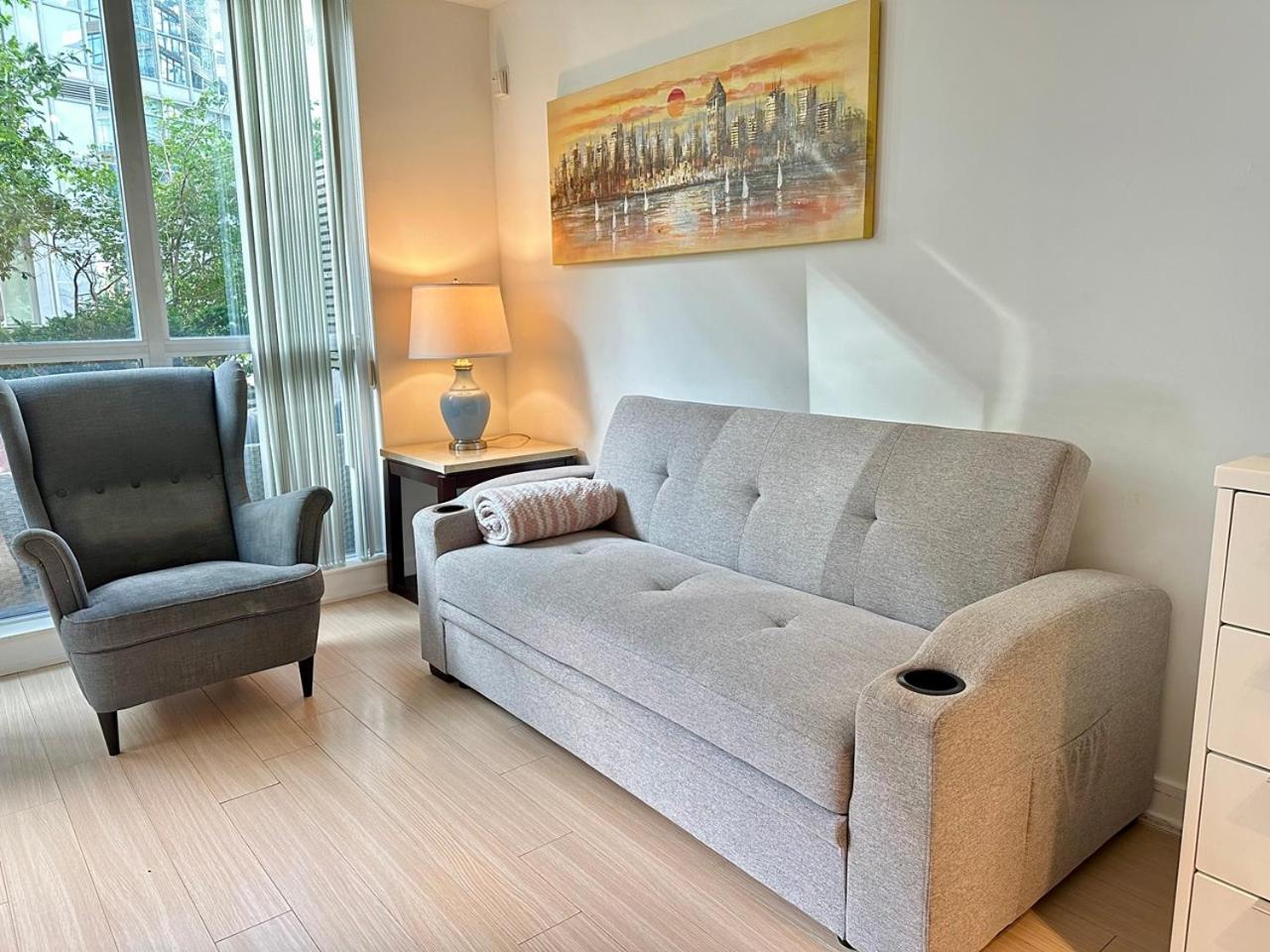 Cozy 1Bdrm with Bunk bed plus sofabed with terrace & parking
