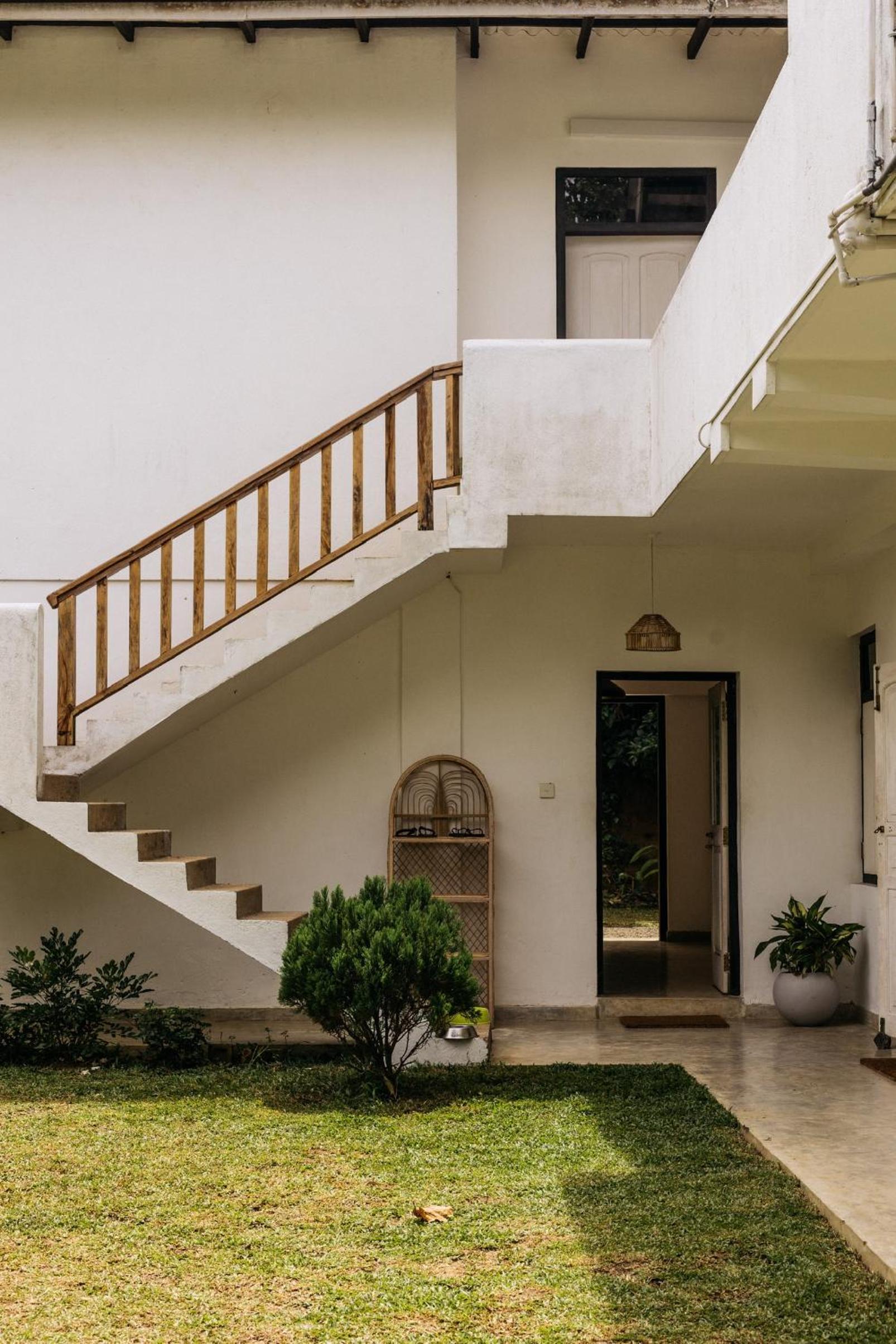Watu House