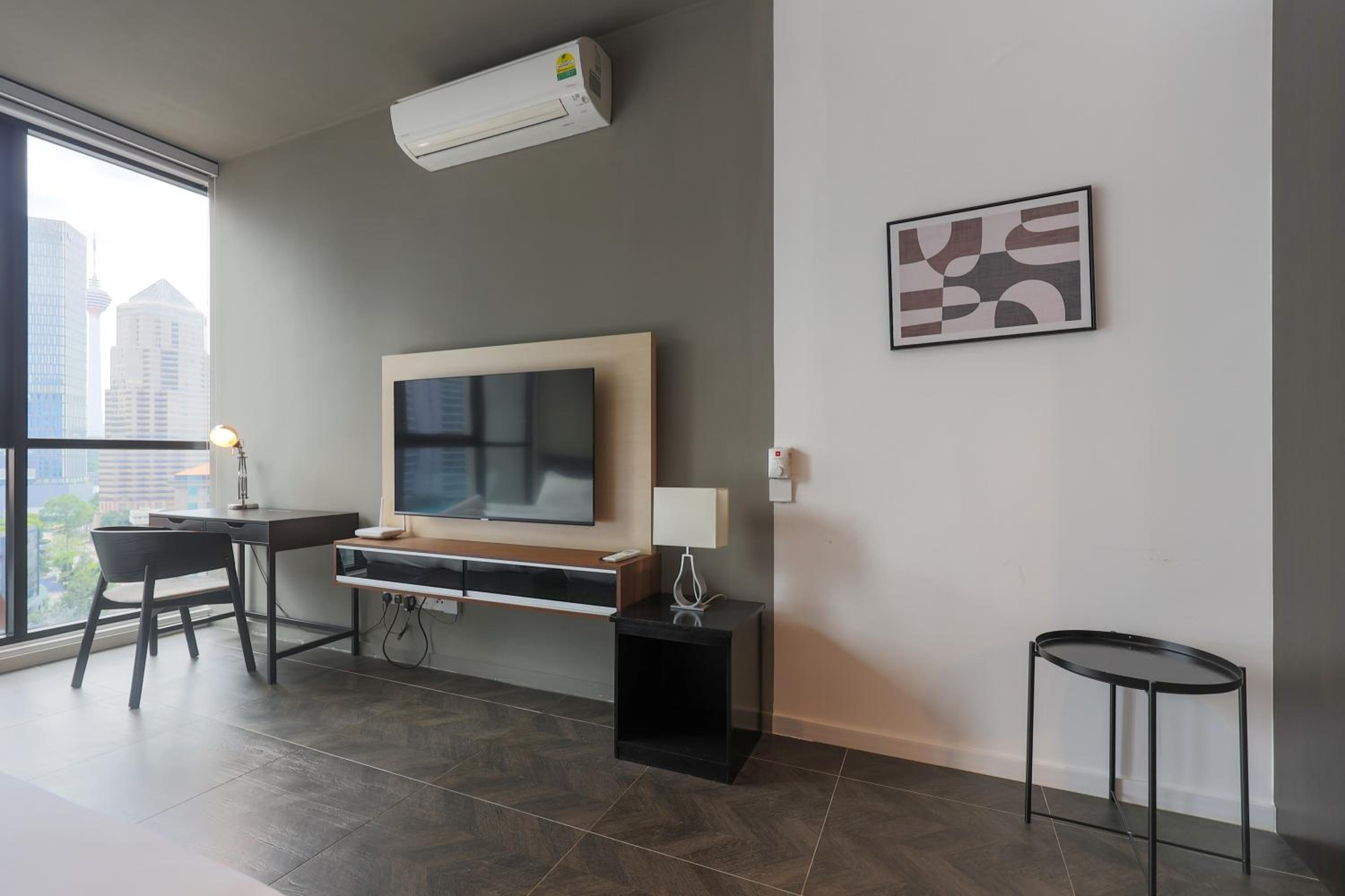 Scarletz Suites KLCC by GB