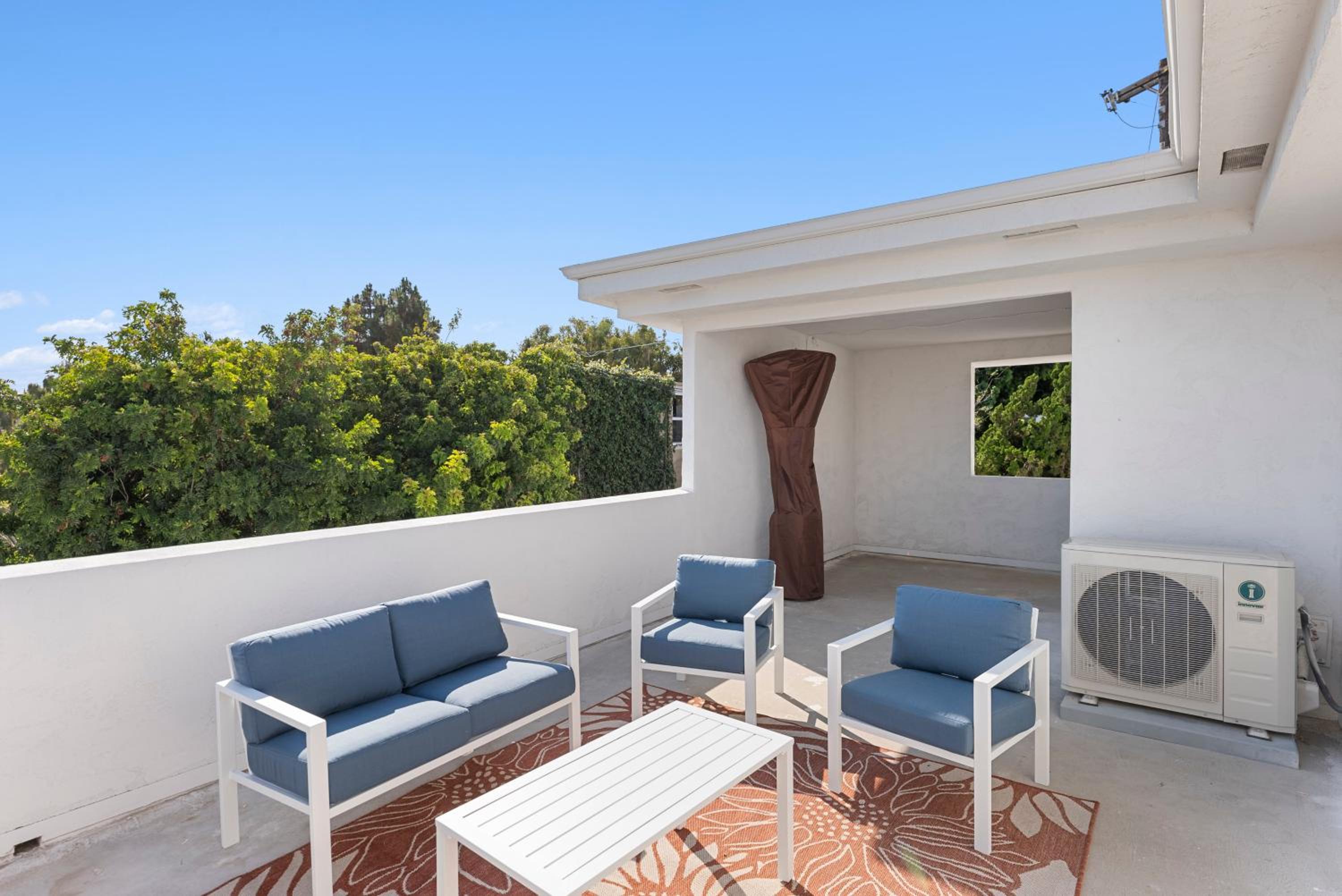 Luxury 7 BR Mission Hills Home with a View view 2