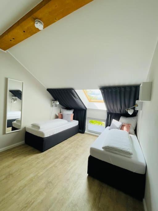 3 Bedroom-Apartment with 1,5 Bathrooms