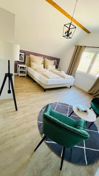 3 Bedroom-Apartment with 1,5 Bathrooms