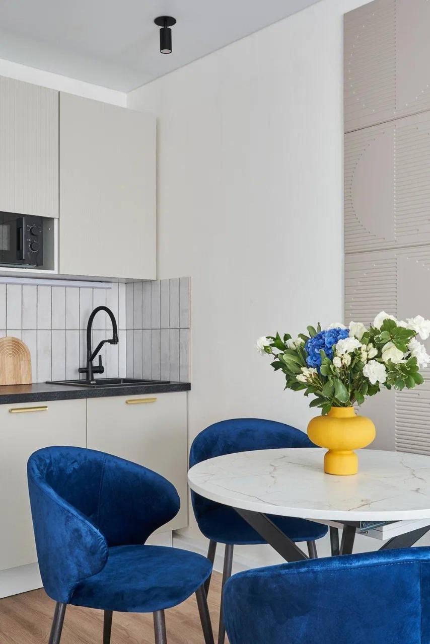 FANTASTIC APARTMENTs OF ALMATY