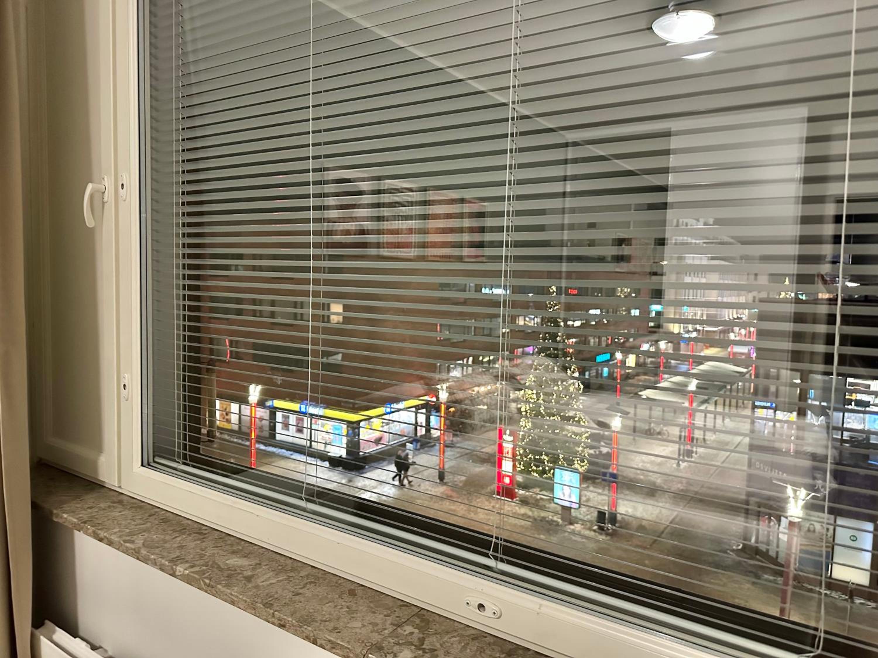 Aurora City View Suite