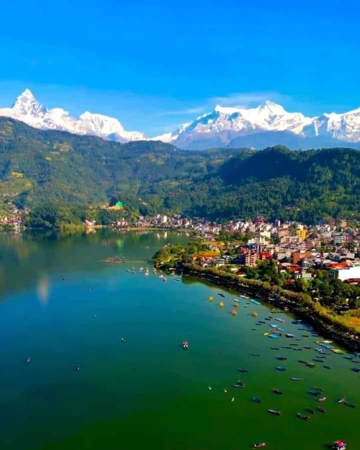 Paila Hostel Lakeside view 3