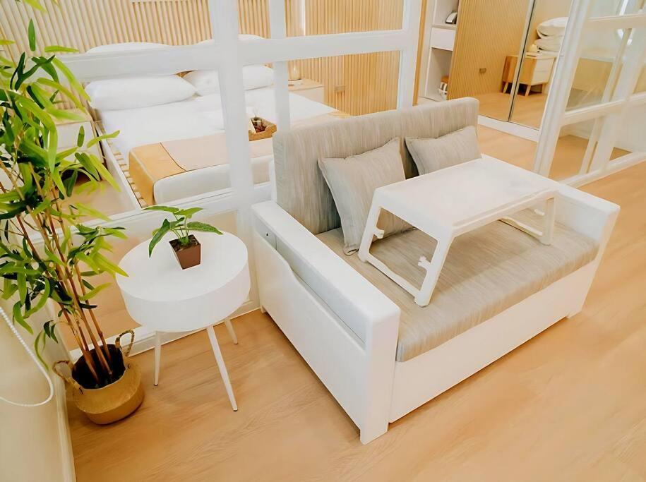 Staycation - SM Cheer Residences