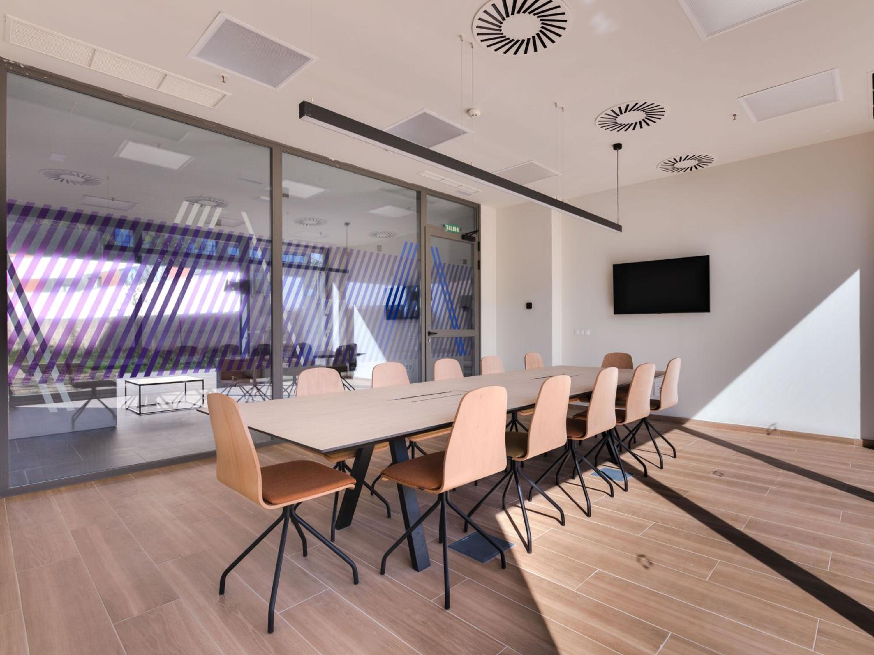 meeting & event spaces