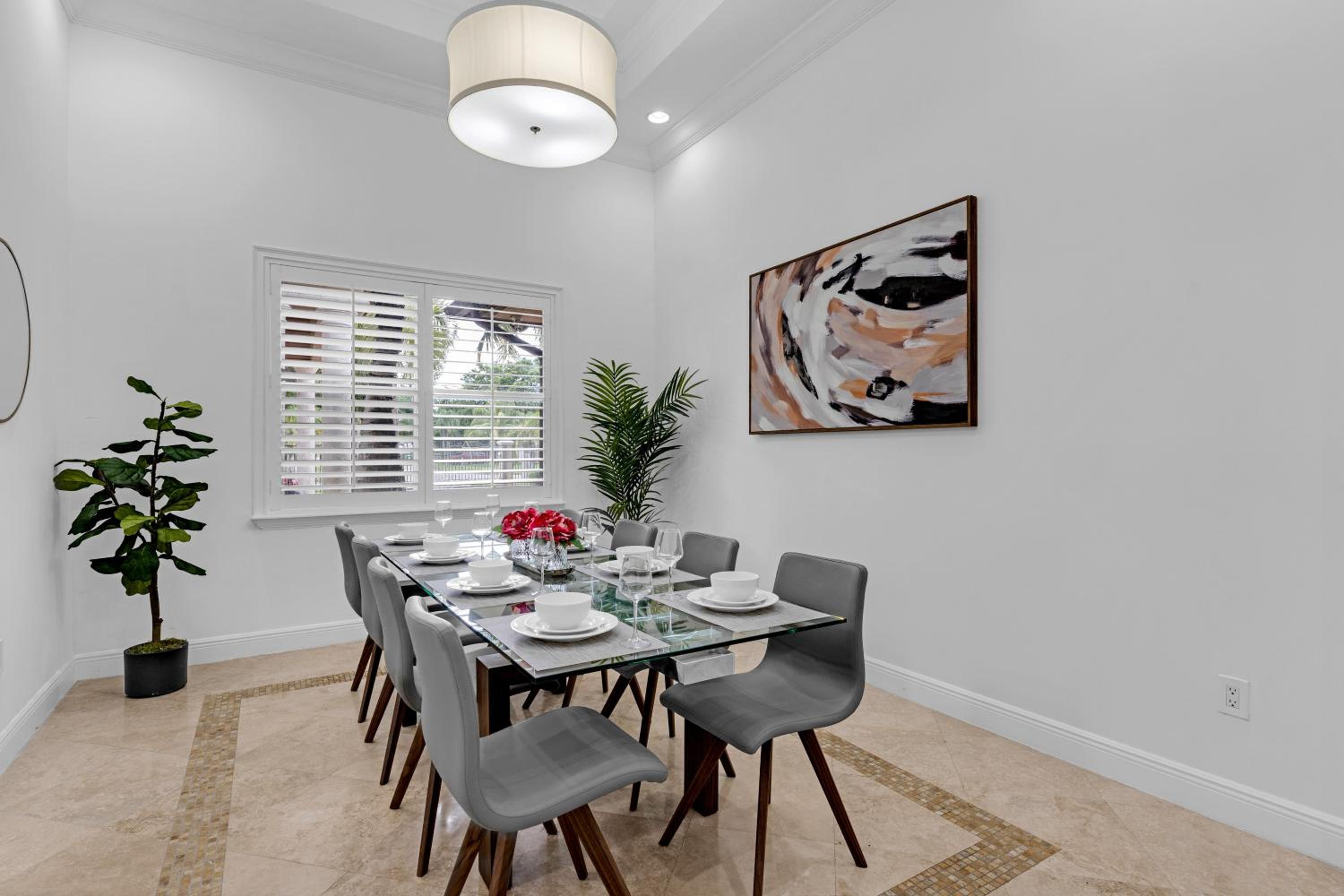 dining