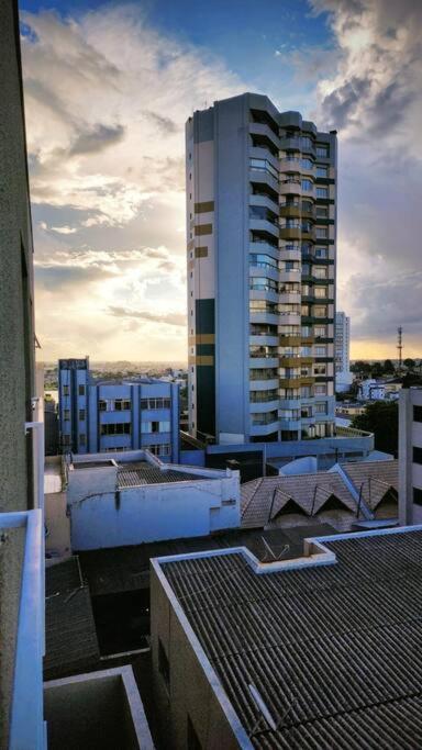 Apto aconchegante Centro Lago com 2 banheiros
