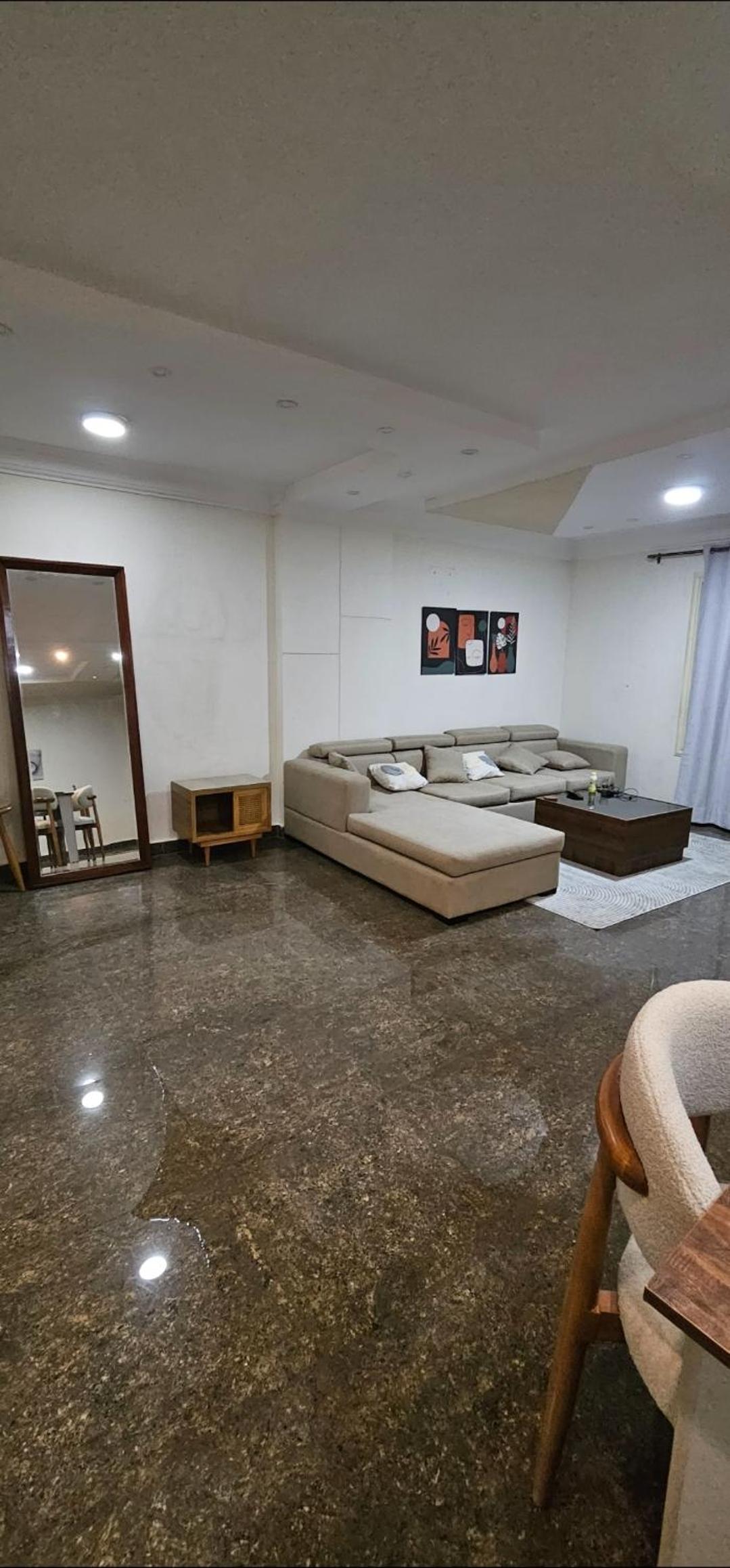 New furnished stylish apartment