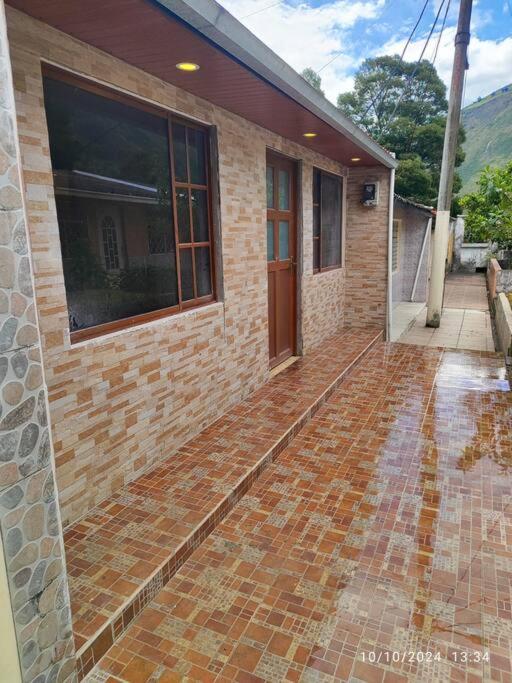 Refúgiate en el Paraíso Sandheaven casa de ensueño en Baños