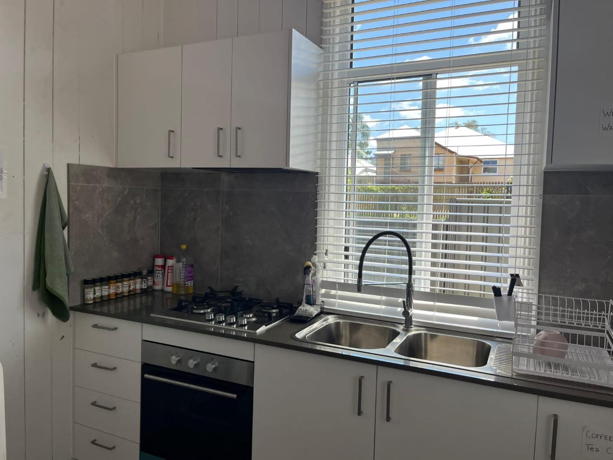 CozyHomes Woolloongabba Comforts