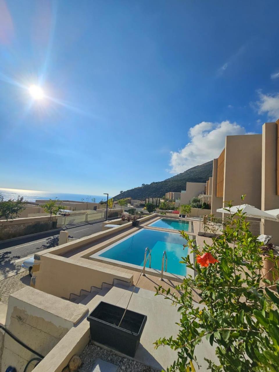 Villa Champagne Green Coast Palase