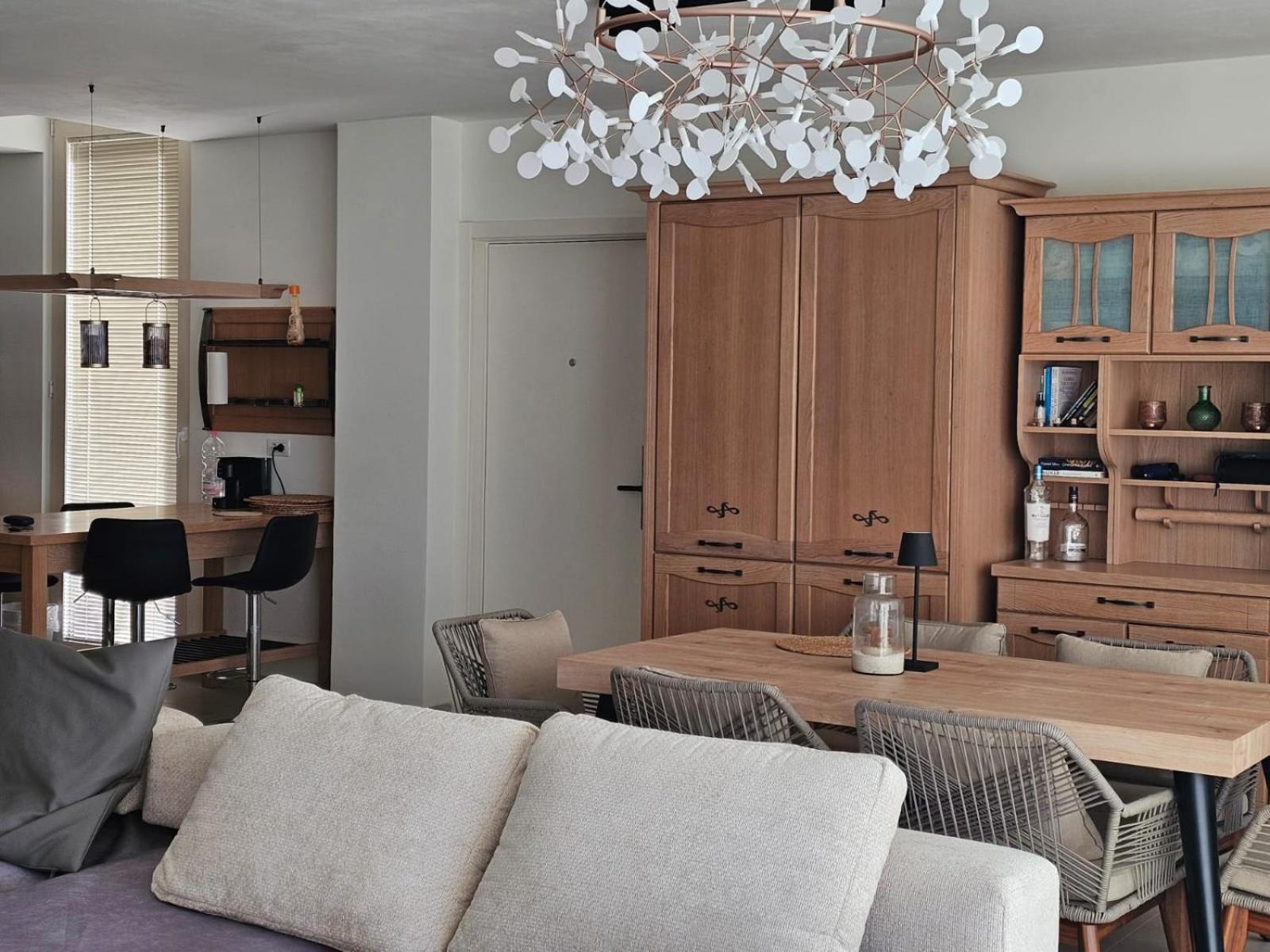 Villa Champagne Green Coast Palase