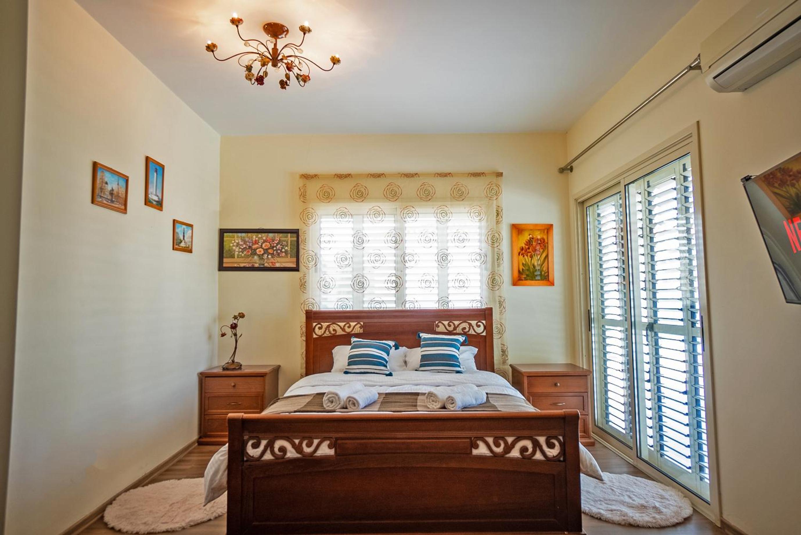 Beachfront Villa Larnaka Dhekelia with Pool