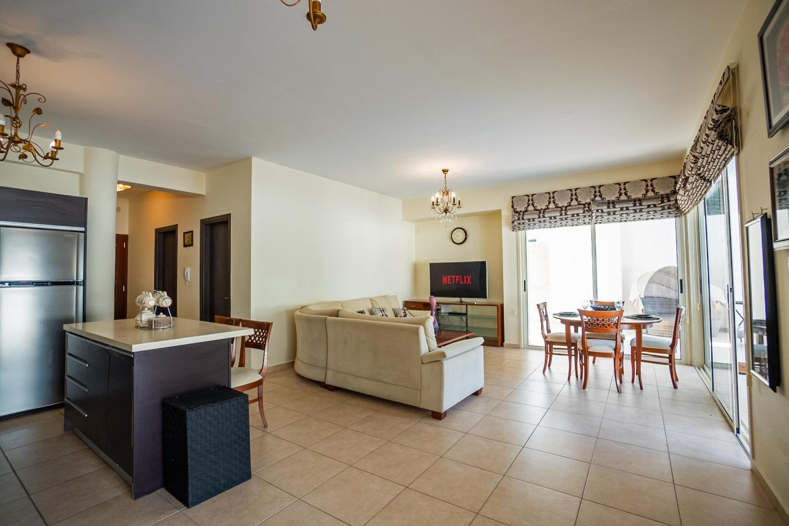 Beachfront Villa Larnaka Dhekelia with Pool