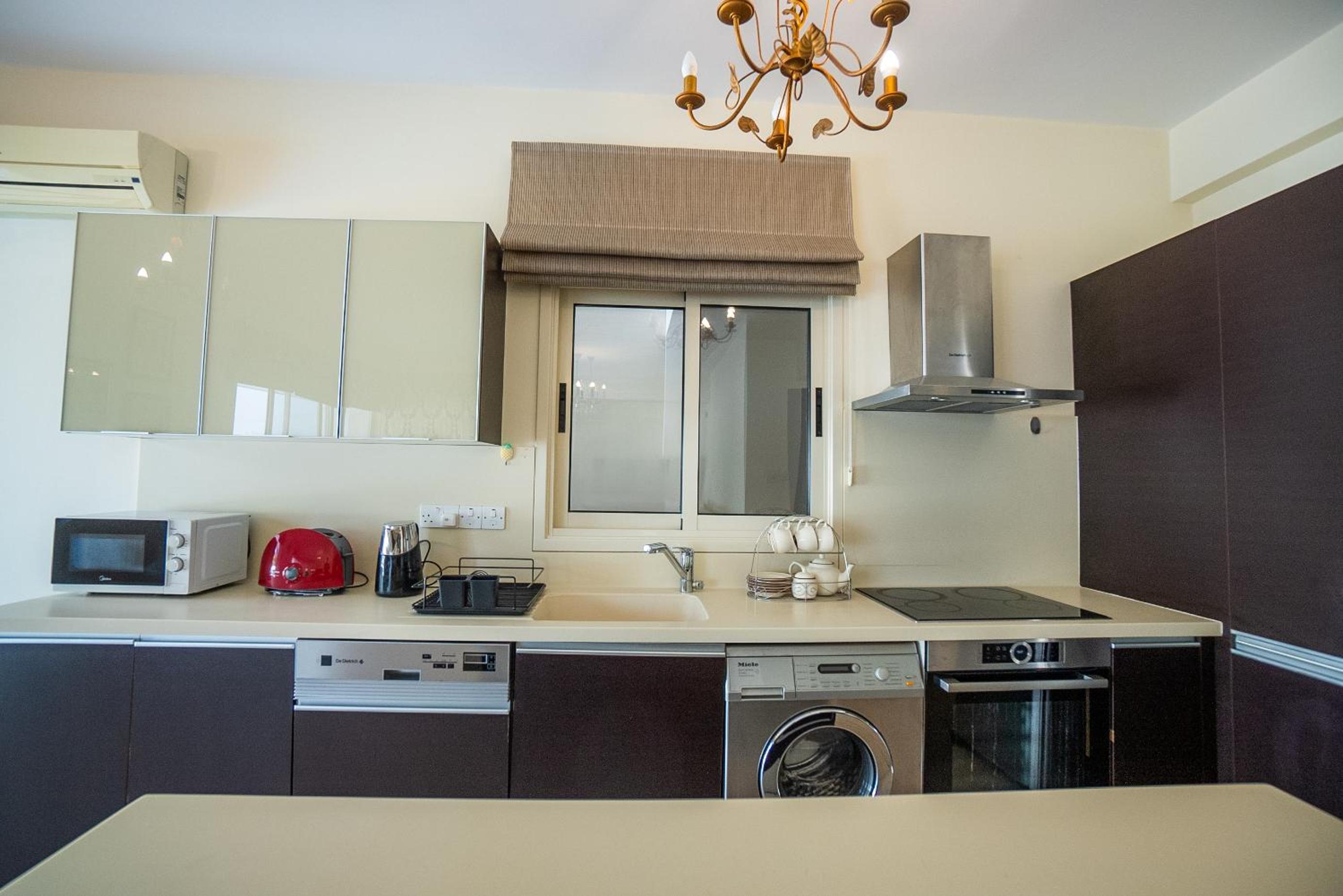Beachfront Villa Larnaka Dhekelia with Pool