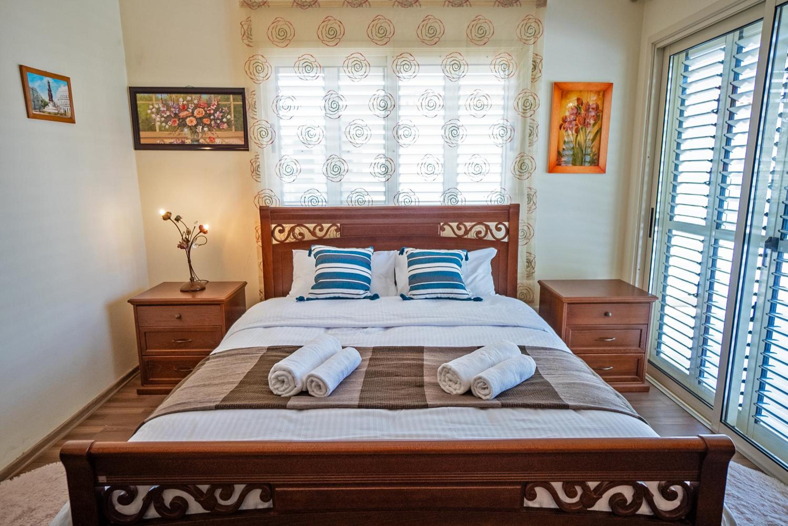 Beachfront Villa Larnaka Dhekelia with Pool