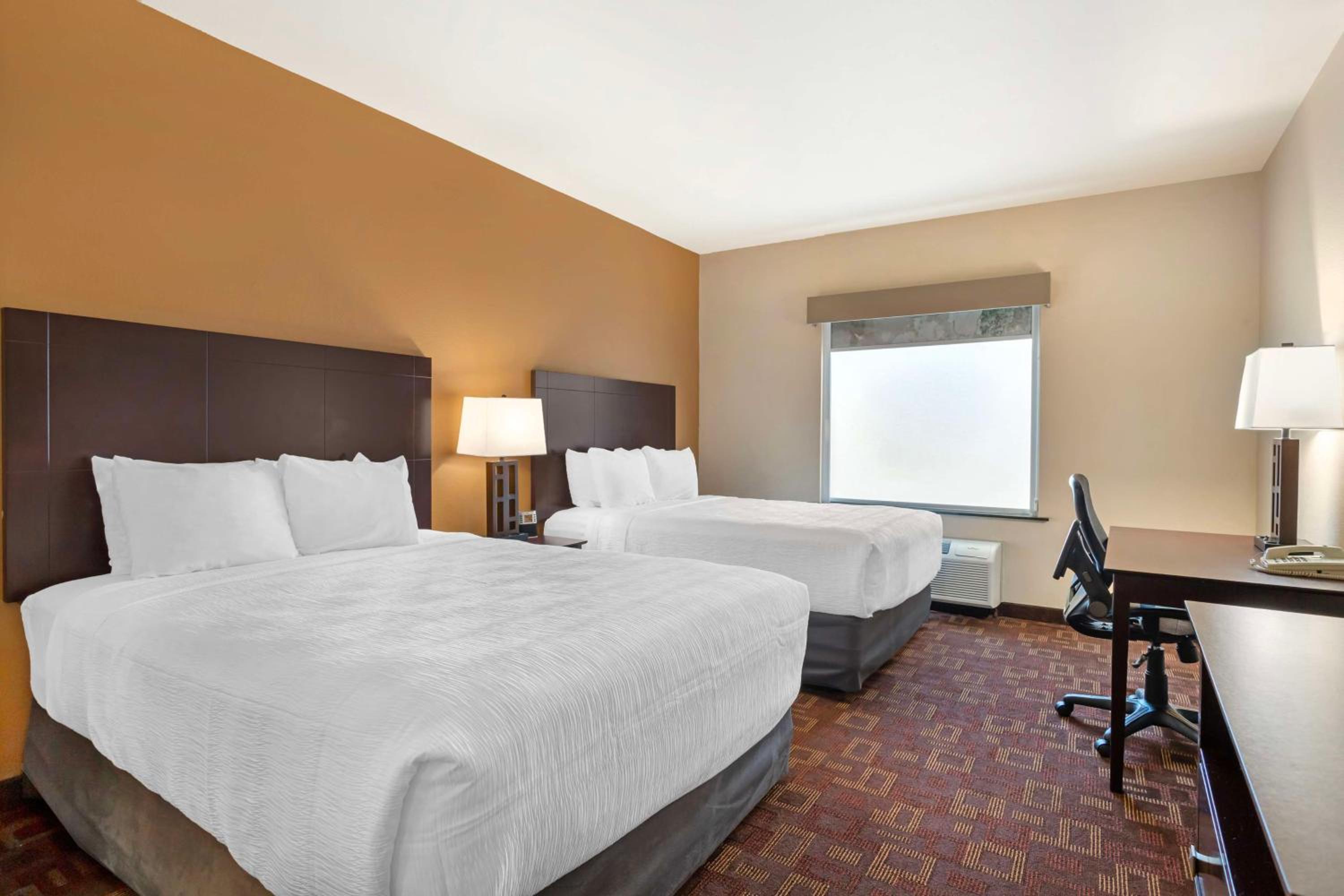 Best Western Plus Goliad Inn & Suites