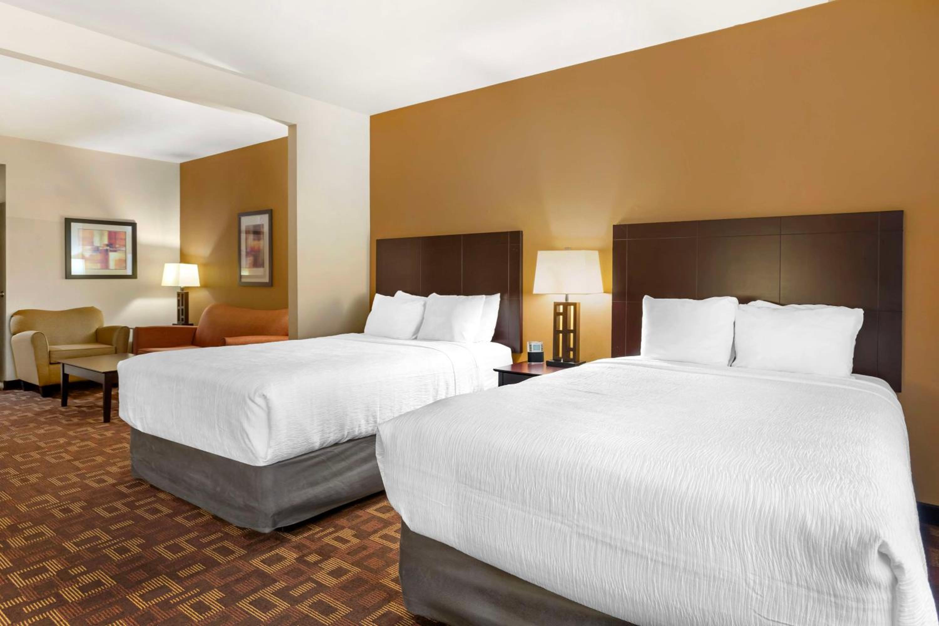 Best Western Plus Goliad Inn & Suites