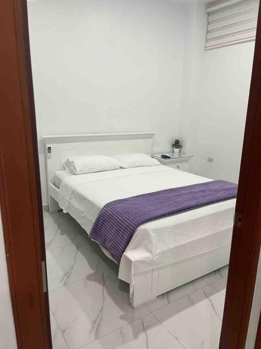 Hermoso Apartamento#3 en Unioro view 3