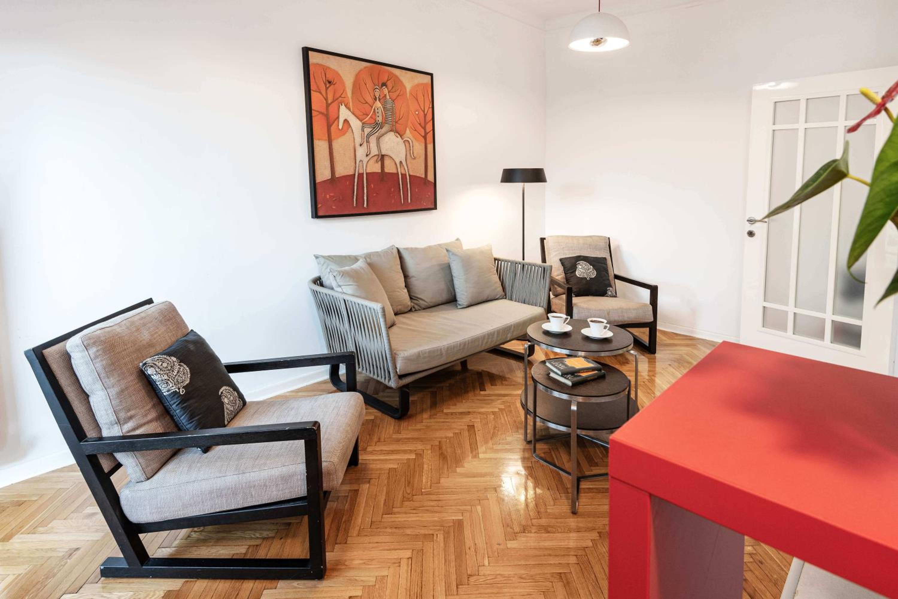 Apartment Financial Park view 2