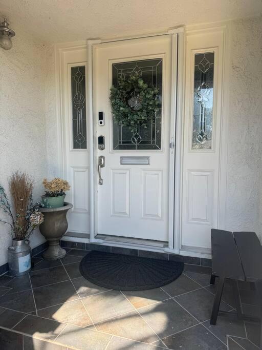 Los Angeles Vacations - Los Angeles Serenity, A Reseda Family Home - Property Image 13