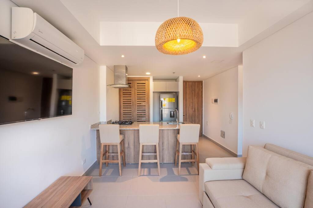 RODADERO EXCLUSIVO - 2hab Suite a METROS DEL MAR