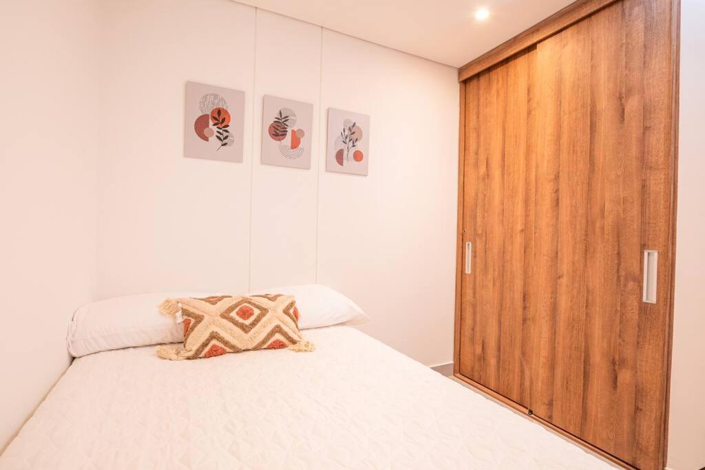 RODADERO EXCLUSIVO - 2hab Suite a METROS DEL MAR