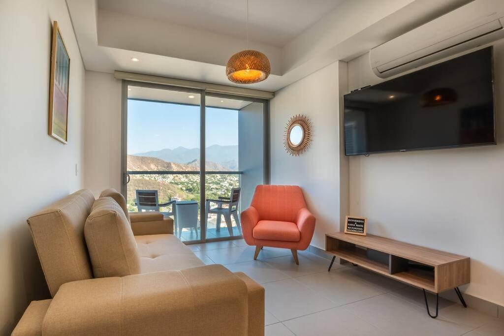 RODADERO EXCLUSIVO - 2hab Suite a METROS DEL MAR
