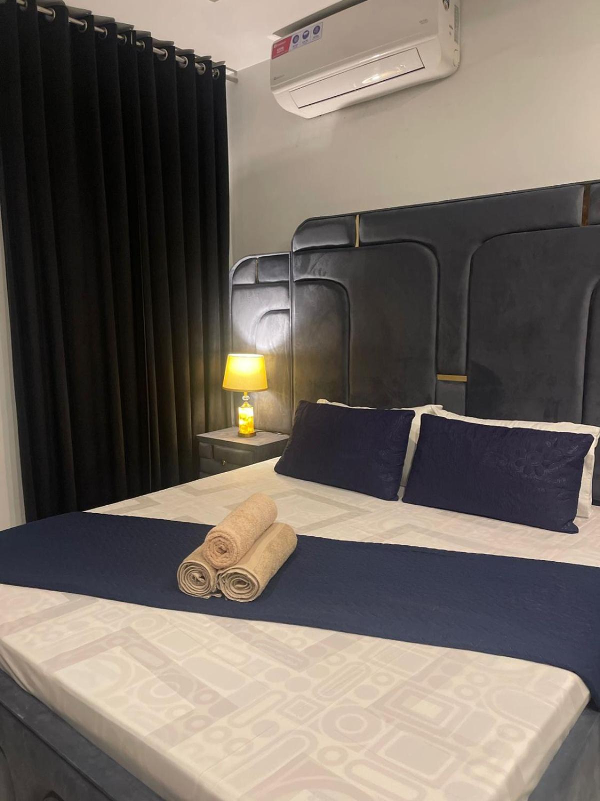 Cineplex Lodges