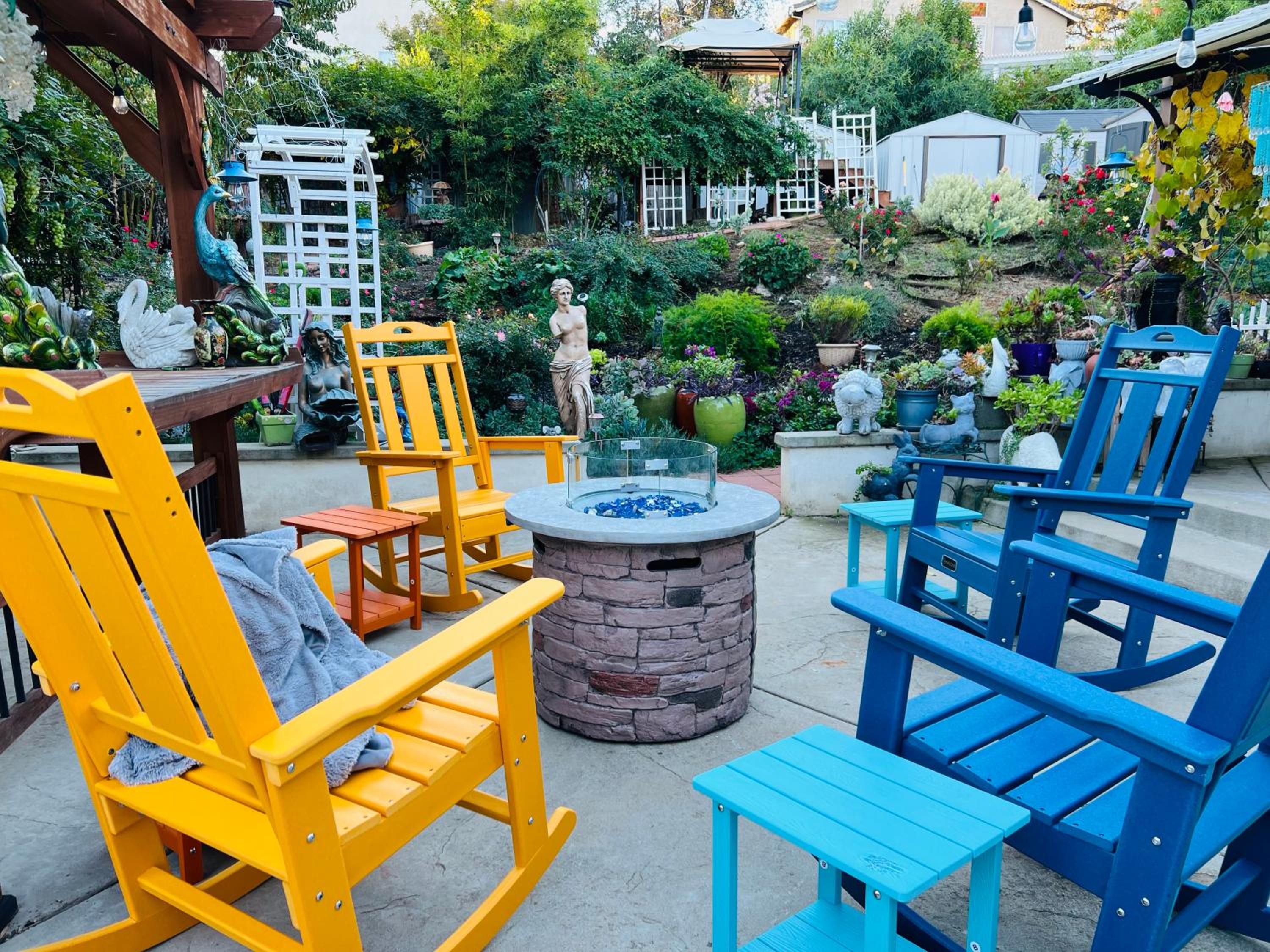 Garden View 4-bedroom house in charming El Dorado Hills with Wifi view 3
