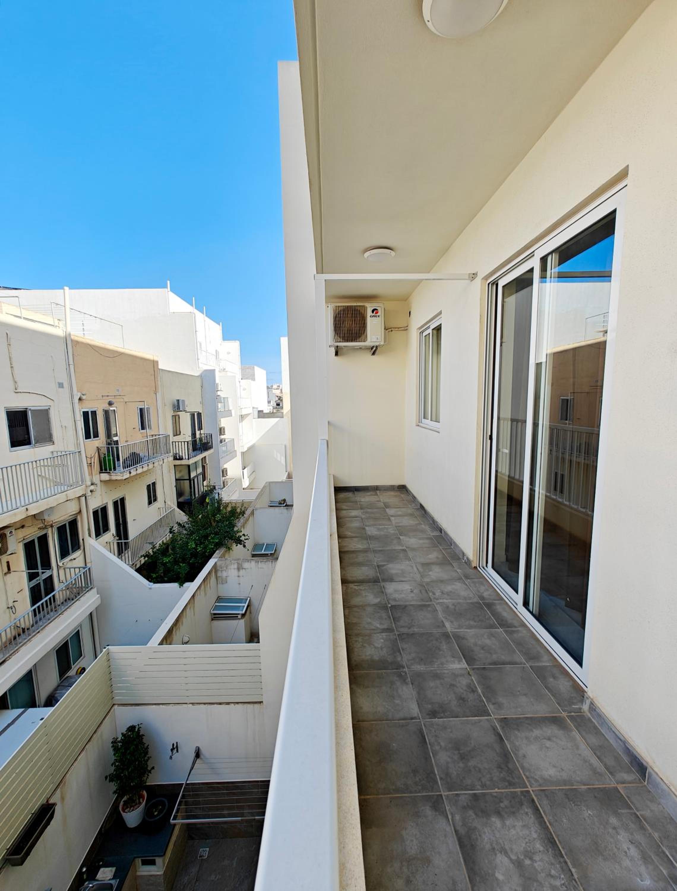 Seaside 3 view 5